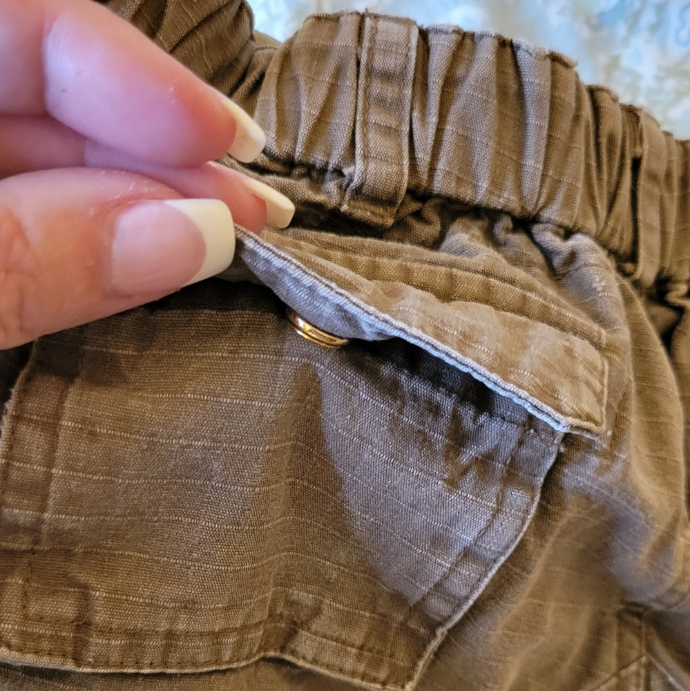 Kule Cargo Shorts - Picture 6 of 8